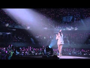 ピンク色に染まる武道館（道重さゆみ：歩いてる～ラララのピピピ）