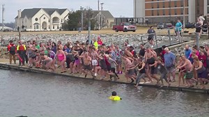 Decatur Polar Bear Plunge returns New Year’s Day to support Meals on Wheels