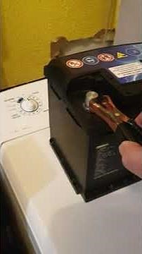 CHARGER UNE BATTERIE NEUVE