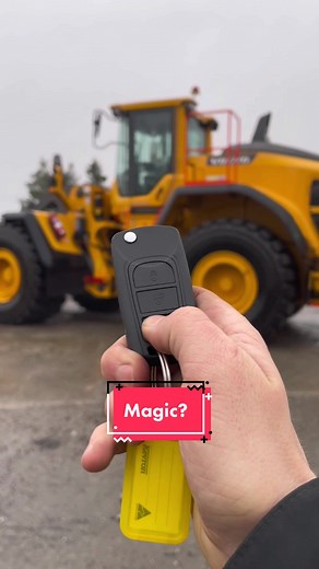 Amazing Wheel Loader Tricks at Volvo CE Customer Center