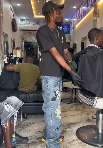 Celebrity Barber Shares Haircut Techniques and Tips