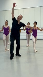 Mr. Riccardo brings energy to the room—but don’t mistake that for being easy on you. He’s the kind of teacher who jokes one second and demands excellence the next. And that balance? That’s what gets results. We’re glad to have him on faculty for DUCON—students are in very good hands. 👏🏼 | Runqiao Du Ballet Coaching