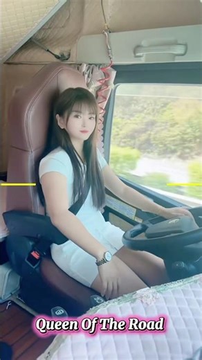 A beautiful long haul female driver #truck #shorts #truckdriver