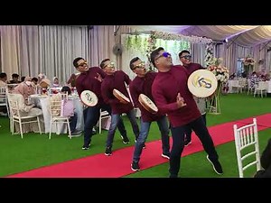 Pengantin Lelaki Menitis Air Mata Terharu