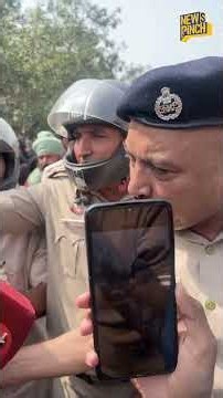 Jantar Mantar पर News Pinch को छात्रों से बात करने से रोकती Delhi Police कैमरे में हुई कैद