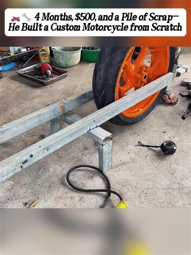 Custom Motorcycle Build: DIY Creative Engineering