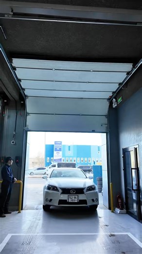 🚗 Toyo Auto Center Таны төмөр хүлгийн хамгийн чухал эд анги болох обуд, дугуйн төгс үйлчилгээ энд байна. 🌍 Хятадын тэргүүлэгч BOTO болон бусад чанартай сонголтуудаас өөрт тохирохыгоо сонгон, жинхэнэ сэтгэл ханамжийг мэдрээрэй. 🛠️ Бид ажлаа Würth, Milwaukee зэрэг дэлхийд хүлээн зөвшөөрөгдсөн мэргэжлийн тоног төхөөрөмж, багаж хэрэгслээр гүйцэтгэж, чанар аюулгүй байдлыг нэн тэргүүнд тавьдаг. 🤝 Таны машин — бидний хариуцлага. Танд үйлчлэхэд бид үргэлж бэлэн! Борлуулалт үйлчилгээний утас: 9400-47