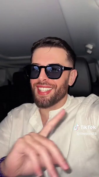 Vidéos de Jaseen🕷️ (@thejass28) avec jat andi w chkat - cheb aymen parisien