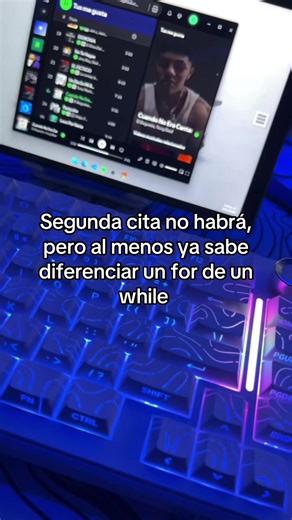 Algo es algo #dev #humor #bucles #for #programming