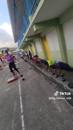 Full Body Workout: Burpees vs. Jumping Jacks