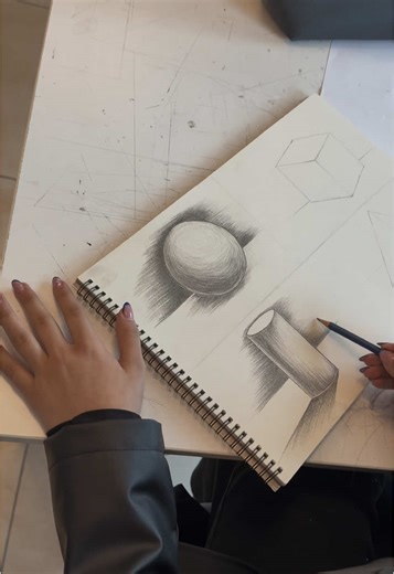 First Grade Interior Design Engineering students:Free Hand Drawing #InteriorDesign #TishkUniversity #DesignStudents #InteriorDesignEngineering #StudentWork #DesignInspiration #TishkInternationalUniversity #TIU #Interior #foryou #fypage