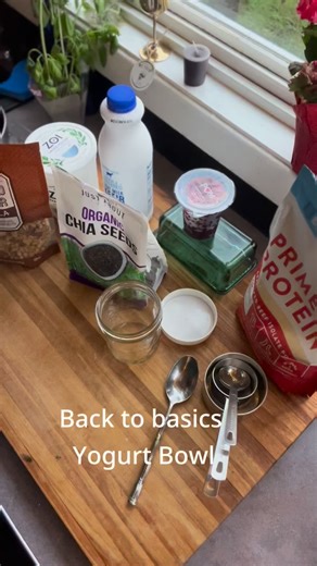 Time to get back in my routine after the holiday bloat. Jazzed it up with some festive pomegranate seeds though! Yogurt Bowl basics: 🫐 2 tbs chia seeds (start lower if newbie to high fiber!) 🫐 1 cup Greek yogurt (or 1/2 yogurt 1/2 kefir) 🫐 1/2 scoop vanilla protein powder 🫐 1/3 cup granola 🫐 1/2 cup blueberries 🫐 3 TBS pomegranate seeds FOLLOW for more high protein high fiber recipes! | Celebrating Hormones