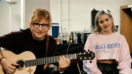 油管播放1.5亿！黄老板＆阿内·玛丽2002！那个终生难忘的夏天。