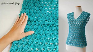 125K views · 4.3K reactions | Hoy tenemos tutorial para tejer paso a paso un bonito chaleco a crochet con escote en "V" El tutorial incluye las instrucciones para tejer en todas las tallas Que tengan un hermoso día  #crochet #ganchillo #chalecoacrochet | HandworkDiy | Facebook