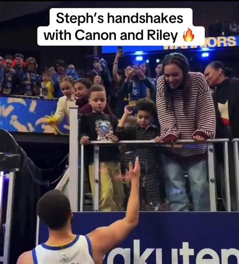 Steph Curry's Fun Handshakes with Canon and Riley
