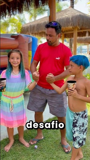 Aqua desafio Com ‪@Arthuzinhoefamilia‬ e ‪@AnaEstela.Moschioni‬ #aquabeat #desafio #kriwat #humor