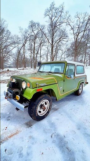 POV: You just spotted a Vintage Jeep Commando 😍 #caredit #fyp #jeep