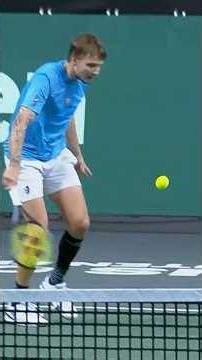 Bublik making it look easy 🤯 #Tennis #Shorts #DavisCup