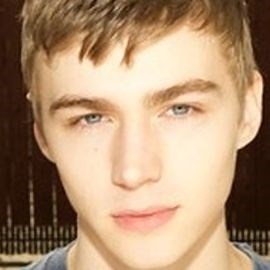 Miles Heizer | Speaking Fee | Booking Agent