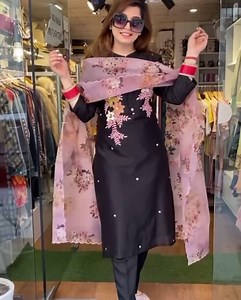 13K views · 404 reactions | New available black beauty  ❌ Sold Out ❌ | Garnet | Facebook