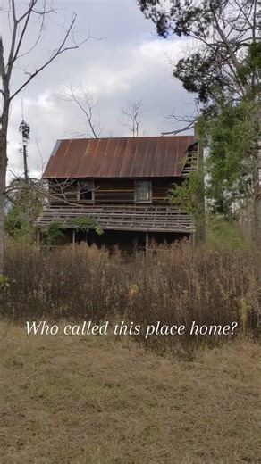 This fading piece of Florida history was once home to the Gilbert family, and for three generations, it was the center of their world. In the late 1880s, Thomas L.L. Gilbert, a farmer and circuit-riding preacher, built this two-story house from timber cut right off the land. In 1900, his son Otto Gilbert was born inside these walls and would go on to become one of the community’s most beloved neighbors. Otto and his wife, Lucille, raised five children here. Otto later opened a streetcar diner in