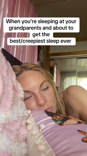 Middle Class Fancy on Instagram: "Cuckoo clocks, hums, and knocks 🛏️ 😨 (🎥: @stephaniepisme / TT)"