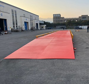 [Hot Item] 100 Ton 120 Ton 3*18m Balança de Pesagem Pesadas para Caminhões Balança de Pesagem