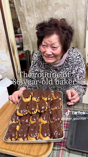 ゆりこおばあちゃんの100円惣菜パン｜博多・やおきぱんの味