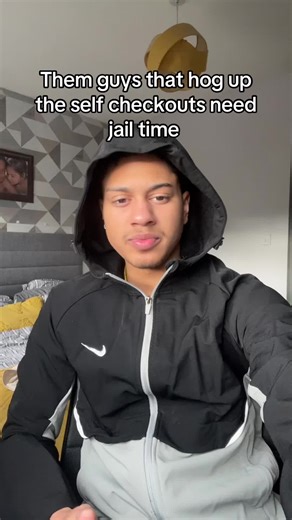 Self-Checkout Etiquette: Why It Matters