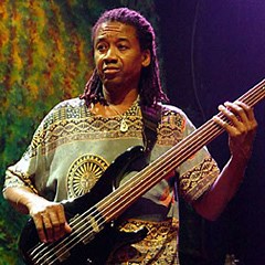 Alphonso Johnson speaks “Off the Podium”