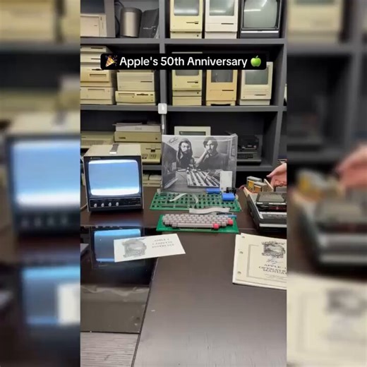 1976年から2026年までの50年間のMacの起動音の変遷。