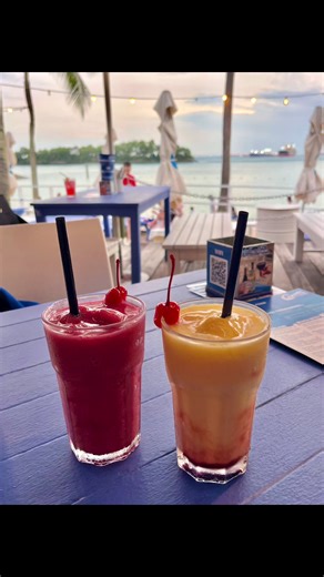 🌊💃 8 March 2026: International Women’s Day @ Sentosa 🏖️🏝️ After an energetic Zumba Fitness session at Sentosa SensoryScape - Glow Garden, we extended the day into a little seaside excursion and headed to Coastes - Beach Bar & Restaurant @ Siloso Beach for dinner. With the gentle sea breeze, a beautiful sunset, and even a glimpse of fireworks from the nearby Wings of Time show, it turned into a lovely way to wind down the evening. 🌅🎆 It’s been many years since my last visit to Coastes. The 