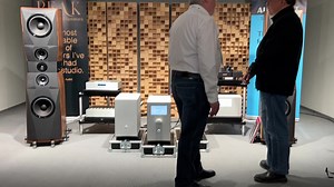And the Heisenberg party is on 😎 with PEAK Consult, featuring Bergmann turntable and our pretty nice new BOHR for preamplification. Come on in! 🥂 | Audionet