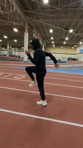Sprint Drill Progression I Use to Run Faster, Easier & More Efficient