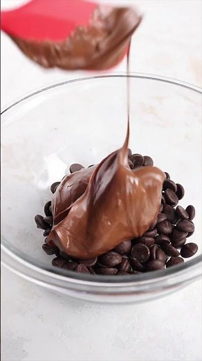 Nutella Oreo Cheesecake