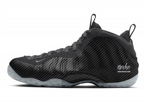 Nike Foamposite One Revamped With A Sleek "Carbon Fiber" Look