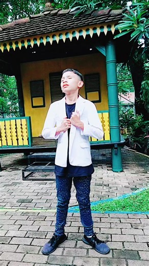 Assalamu'alaikum Rayyan ijin silaturahmi dn meramaikan acaranya teriring do'a trbaik smoga kk berdua langgeng, bahagia selalu @r4ja84 @evasyaiful6(mf tag manual) #tahunbarucintabaru🥰 #semogatdakphpspertiono🤪🤪