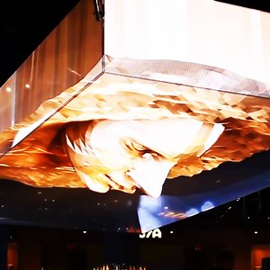 This giant optical illusion face watches you gamble your money away. | Insider