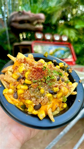 🚨NEW!🚨 Universal Orlando just dropped a ton of new sweet and savory food items at Islands of Adventure! If you have a trip planned, be sure to add these to your must try list. 🍴✨ #universalorlandoresort #islandsofadventure #universalorlando #themeparks | TheTimTracker