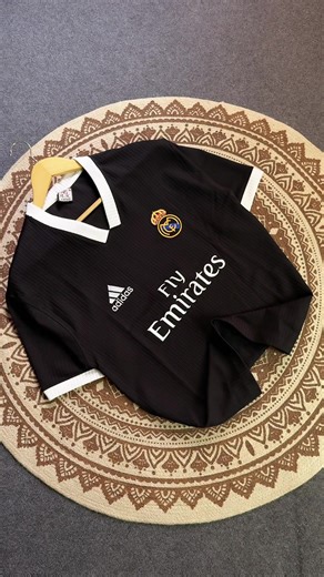 𝐏𝐫𝐞𝐦𝐢𝐮𝐦 MADRID 👑 𝐃𝐫𝐨𝐩 𝐬𝐡𝐨𝐮𝐥𝐝𝐞𝐫 to order knock us in WhatsApp 01777575032 📞 #popular #trending #foruyou #silverthread #madrid