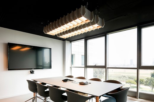 Luxxbox Matrix Acoustic Light | Lengths of infinite cool