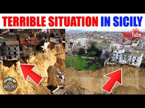 Terrible situation in Sicily, more buildings are collapsing.