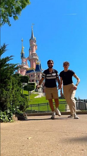 Faites un saut à Disneyland Paris ! ☀️🏰