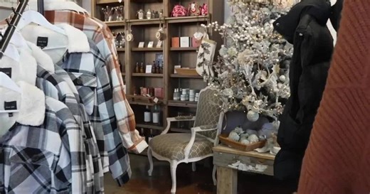 'Shop Small' in Downtown Meridian