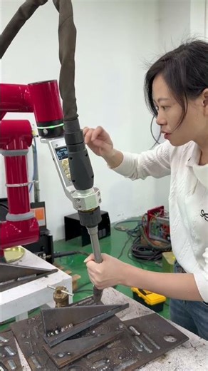 #welding robot #stamping robot #loading robot #polishing robot #handling code chopping robot