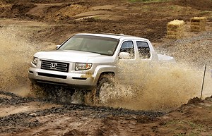The Honda Ridgeline Proved It's a Capable off-Road Truck
