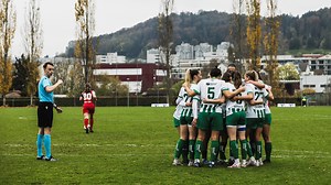 4.8K views · 70 reactions | Zur Winterpause steht unsere Frauenequipe auf dem guten 5. Rang der #AWSL!  Eine bisherige Saison mit vielen Highlights auf uns neben dem Platz!  Hier findet ihr unsere Auswahl an Höhepunkten - was war deiner?  #FCSG #GrüewissImHerz | FC St.Gallen 1879 | Facebook