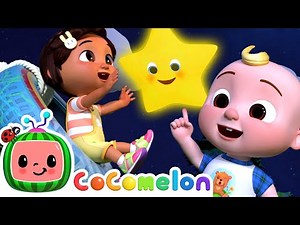 Twinkle Twinkle Little Star SPANISH with JJ and Nina | CoComelon Nursery Rhymes & Kids Songs
