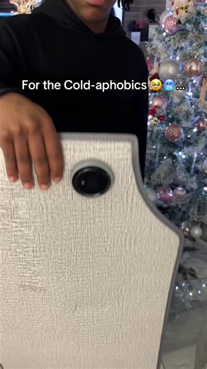 Tips for Thriving in a Cold Office Environment