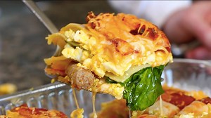 451K views · 3.2K reactions | This BREAKFAST LASAGNA is such a fun idea and it looks DELICIOUS! | Chef In Training | Facebook